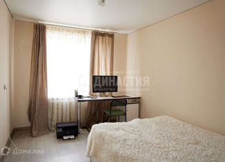 Продается 2-комнатная квартира, 62.2 м2, село Богословка, Советская улица, 6