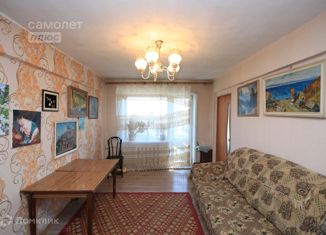 4-комнатная квартира на продажу, 55.3 м2, Иркутская область, улица Иосифа Уткина, 19