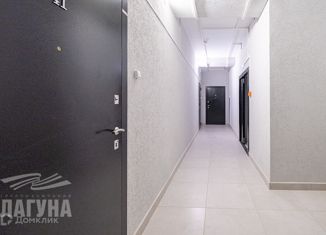 Трехкомнатная квартира на продажу, 71.7 м2, деревня Кисловка, улица Марины Цветаевой, 36