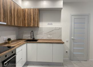 Продается двухкомнатная квартира, 72.4 м2, деревня Ивановское, улица Семёна Гордого, 3