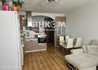 Продается двухкомнатная квартира, 58.3 м2, Москва, ЗАО, улица Толбухина, 13к1