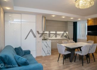 Продается 3-ком. квартира, 80 м2, Набережные Челны, проспект Вахитова, 36В