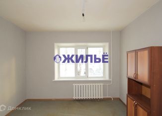 Комната на продажу, 13 м2, Нефтеюганск, 10-й микрорайон, 28