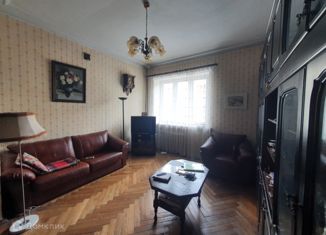 Продам 4-комнатную квартиру, 106 м2, Москва, улица Земляной Вал, 14-16с1, станция Курская