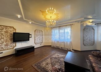 Продам 3-комнатную квартиру, 110 м2, Оренбург, улица Челюскинцев, 14