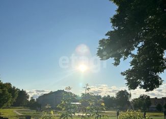 Продажа земельного участка, 6.1 сот., посёлок городского типа Медведево, улица Чехова, 10