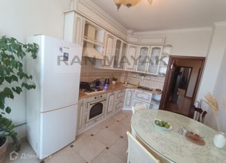 Продажа 3-комнатной квартиры, 89.5 м2, Майкоп, Советская улица, 184