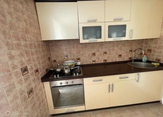 Сдача в аренду комнаты, 68 м2, поселок городского типа Заозерное, улица Гайдара, 62