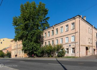 Продаю 3-комнатную квартиру, 122 м2, Санкт-Петербург, Курляндская улица, 30Д