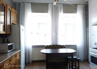 Продажа 3-комнатной квартиры, 78 м2, Санкт-Петербург, Свеаборгская улица, 17, Свеаборгская улица