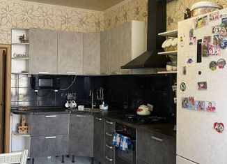 Продам 3-комнатную квартиру, 88.8 м2, Ставрополь, Партизанская улица, 34, микрорайон №8