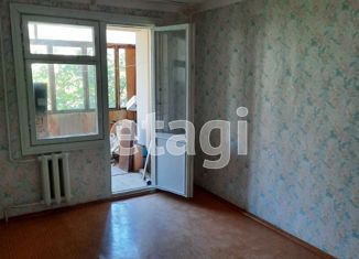 Продается четырехкомнатная квартира, 100 м2, поселок городского типа Заозерное, Зелёная улица, 7