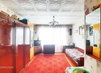 Продается 1-ком. квартира, 33.5 м2, село Нижний Услон, улица Карла Маркса, 47