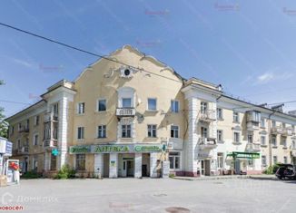 Продам комнату, 80 м2, Екатеринбург, улица Ватутина, 6