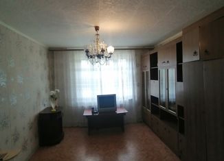 Четырехкомнатная квартира на продажу, 73.6 м2, поселок городского типа Междуреченск, улица ЖБК, 13