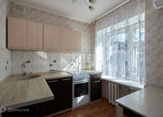 Сдается 1-ком. квартира, 30 м2, Тюмень, улица Республики, 148А