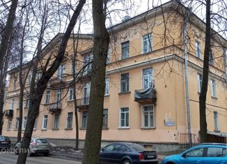 Продаю комнату, 84.4 м2, Колпино, Вокзальная улица, 9