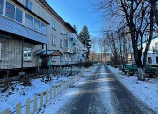 Продаю трехкомнатную квартиру, 54.2 м2, Республика Алтай, Юбилейная улица, 4