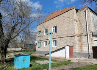 Продам 2-комнатную квартиру, 45.2 м2, село Приютное, территория Микрорайон, 56