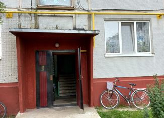 Продается 2-ком. квартира, 51.6 м2, Брянская область, улица Луначарского, 201