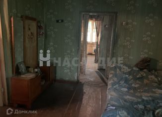 Продаю 2-комнатную квартиру, 46 м2, Новочеркасск, Молодёжная улица, 83