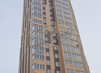 Продам 3-комнатную квартиру, 88 м2, Калуга, улица Белинского, 2А, ЖК Высота