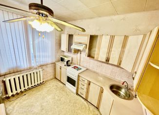 4-ком. квартира на продажу, 81.8 м2, Волгоград, бульвар 30-летия Победы, 56, район Семь Ветров