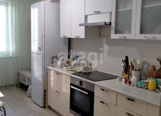 Продажа двухкомнатной квартиры, 60 м2, Татарстан, улица Аделя Кутуя, 18