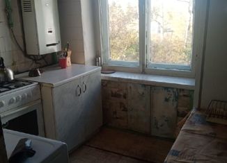 Сдача в аренду двухкомнатной квартиры, 40 м2, Калуга, улица Нефтебаза, 3