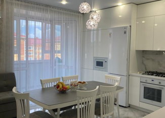 Продам 2-комнатную квартиру, 59.5 м2, посёлок городского типа Медведево, Советская улица, 28А