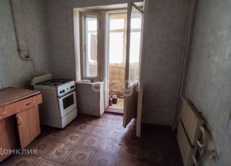 Продается 2-ком. квартира, 50 м2, поселок Майский, Садовая улица, 6