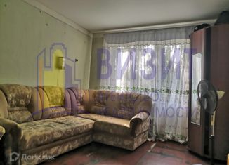 Продам 2-комнатную квартиру, 43.5 м2, Нижнекамск, улица Гагарина, 4