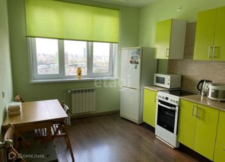 Сдаю в аренду 2-комнатную квартиру, 64.5 м2, Екатеринбург, улица Мира, 41, улица Мира