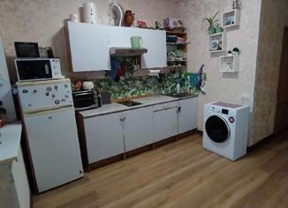 Продается 1-комнатная квартира, 35 м2, село Подстёпки, Ореховая улица, 3