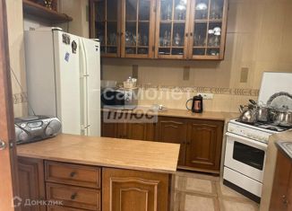 Продаю четырехкомнатную квартиру, 100 м2, Новороссийск, улица Энгельса, 71