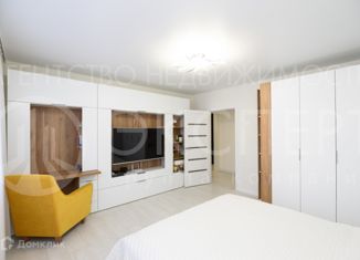 Продаю четырехкомнатную квартиру, 89.1 м2, микрорайон Вишнёвая Горка, Олимпийская улица, 3