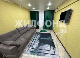 Продажа 3-ком. квартиры, 60 м2, Астраханская область, улица Безжонова, 92