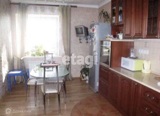Продам 3-ком. квартиру, 102 м2, Новосибирск, Ипподромская улица, 19, метро Маршала Покрышкина