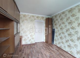 Продается 2-комнатная квартира, 56 м2, Дятьково, Орловская улица, 4