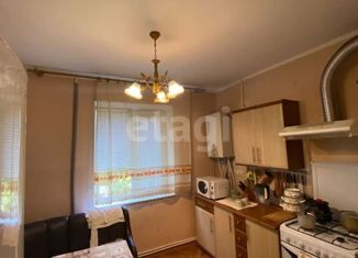 Продаю 4-ком. квартиру, 74 м2, Красноперекопск, 1-й микрорайон, 29