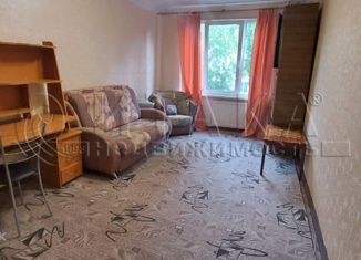 Продается 2-комнатная квартира, 45.2 м2, Санкт-Петербург, Бухарестская улица, 17, метро Бухарестская