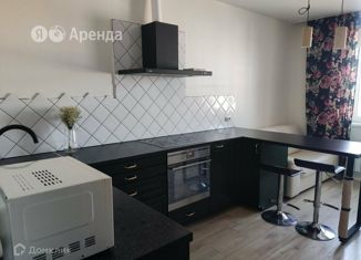 3-ком. квартира в аренду, 94 м2, Екатеринбург, улица Соболева, 19, ЖК Аврора