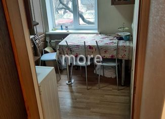 Продам трехкомнатную квартиру, 57 м2, Новороссийск, улица Гайдара, 2А