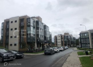 Продается 3-комнатная квартира, 80.6 м2, деревня Энколово, улица Победы, 16