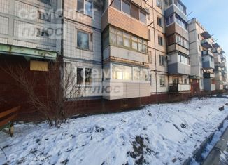 Трехкомнатная квартира на продажу, 67 м2, рабочий посёлок Переяславка, Клубная улица, 74