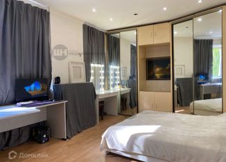 Продаю 3-комнатную квартиру, 44 м2, Санкт-Петербург, улица Решетникова, 19, улица Решетникова