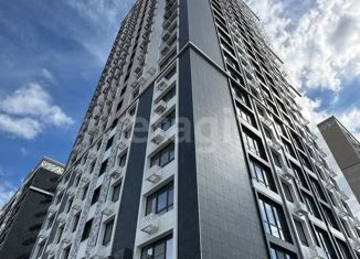 Продается 3-комнатная квартира, 71.3 м2, Ставрополь, Промышленный район, Российский проспект, 13к2