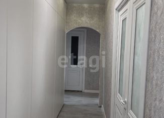 Продаю трехкомнатную квартиру, 64.4 м2, Бердск, улица Максима Горького, 1