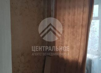 Продам двухкомнатную квартиру, 42 м2, посёлок городского типа Колывань, улица Овчинникова, 77