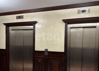 Однокомнатная квартира на продажу, 72.6 м2, Москва, метро Ломоносовский проспект, Университетский проспект, 16